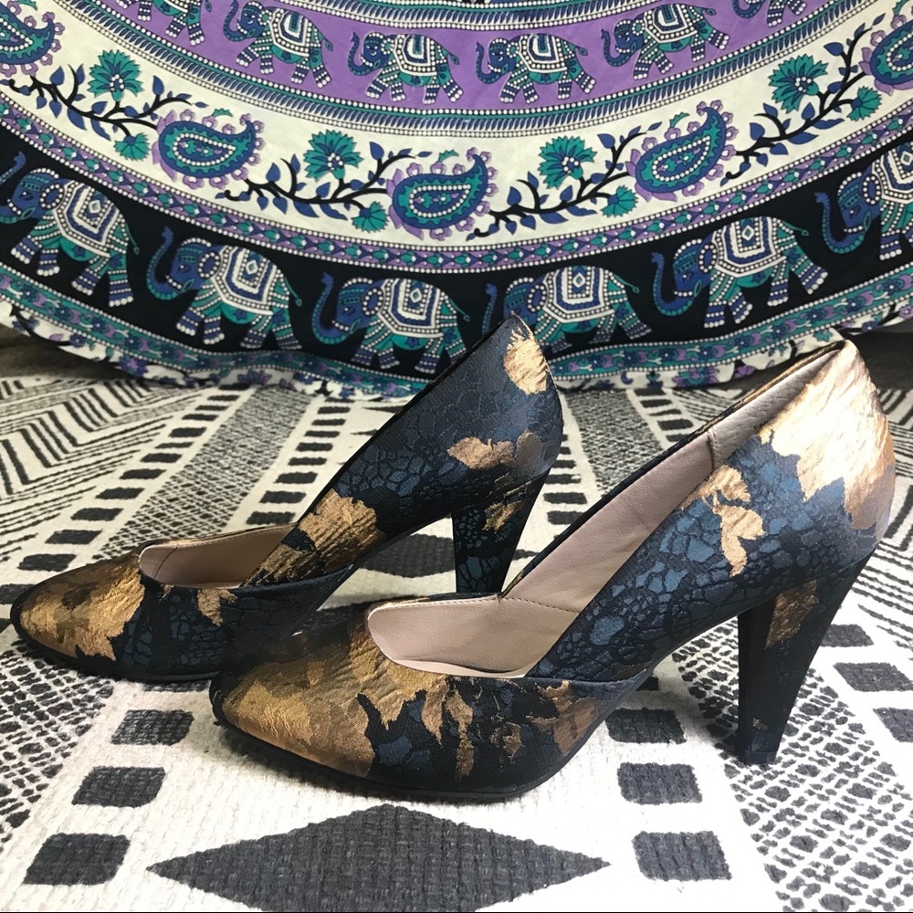 Like New Anthropologie Seychelles Special Ed Heels
